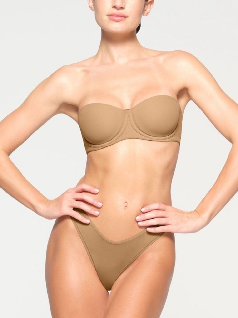 Skims Fits Everybody Strapless Bra Sienna 32D NWT